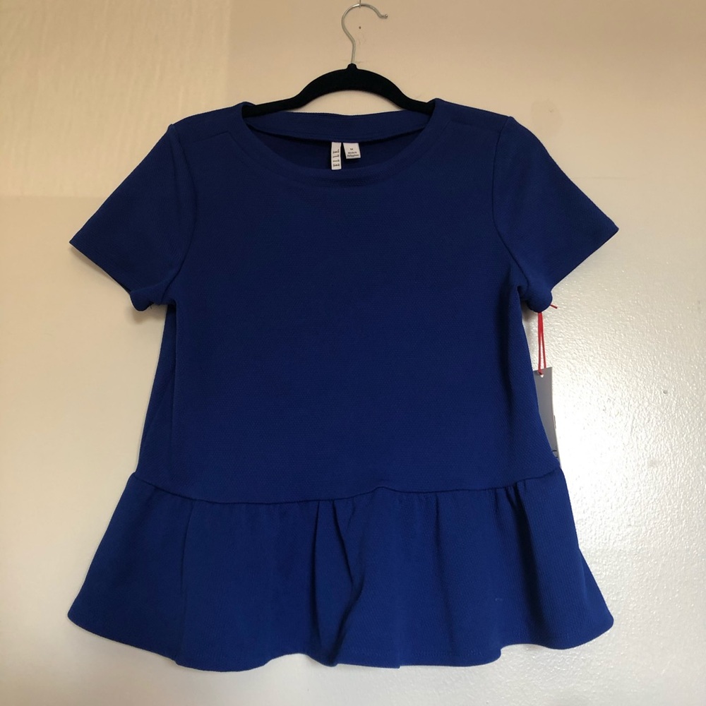 Peplum top NWT